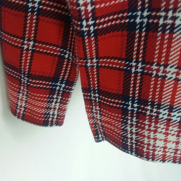 5 For $20.00 Trading GFC Company Mock Turtleneck, Small, Red/White/Black Plaid - Picture 7 of 10